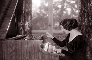 Wanda Landowska (1908)